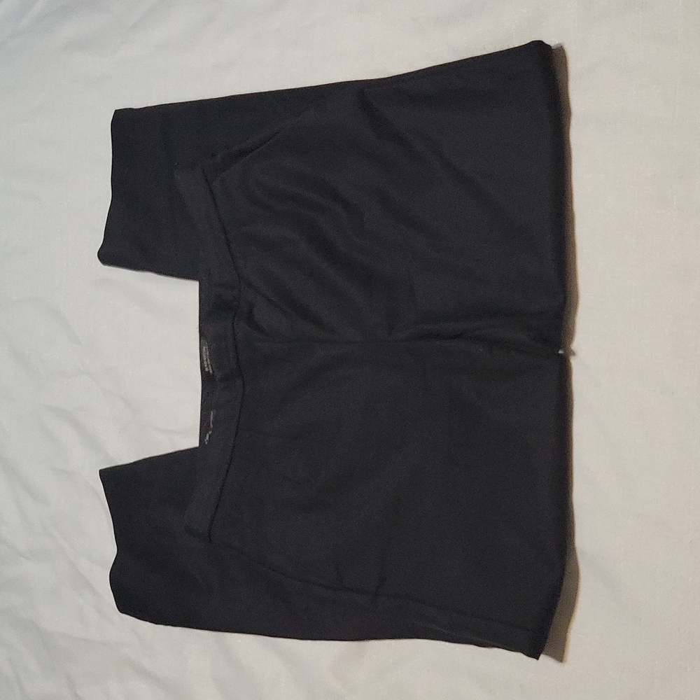 Aritzia Babaton black straight leg trouser pant size 4